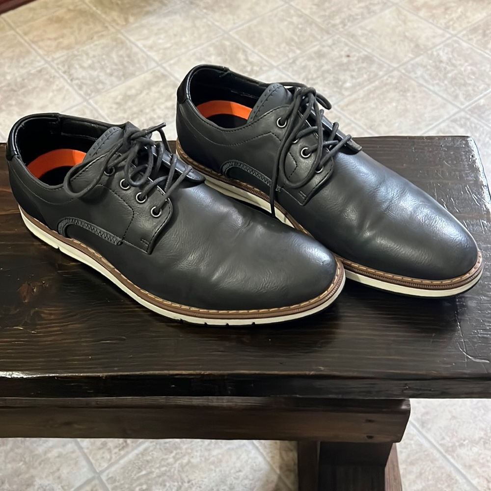 DSW mix no6 shoe
